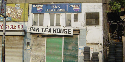 Axact serves notice on Pak Tea House blog